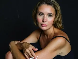 Photos naked AnnRobins