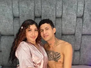 Show gratuits MilenaAndRoyce