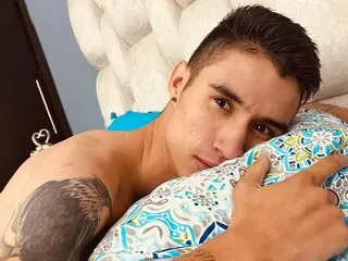 Online porn NoahBeling
