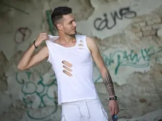 Reel enregistre RhysWalters