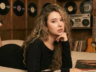 Video naked SelenaVosse