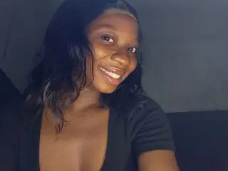 Hd adulte TinaReuben